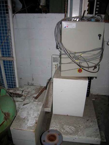 Lift column for tilting VMI/ELTU